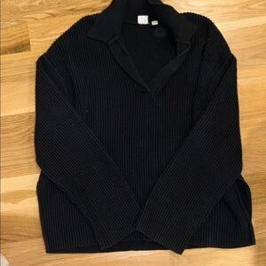 GAP Black Ribbed Turtleneck Sweater